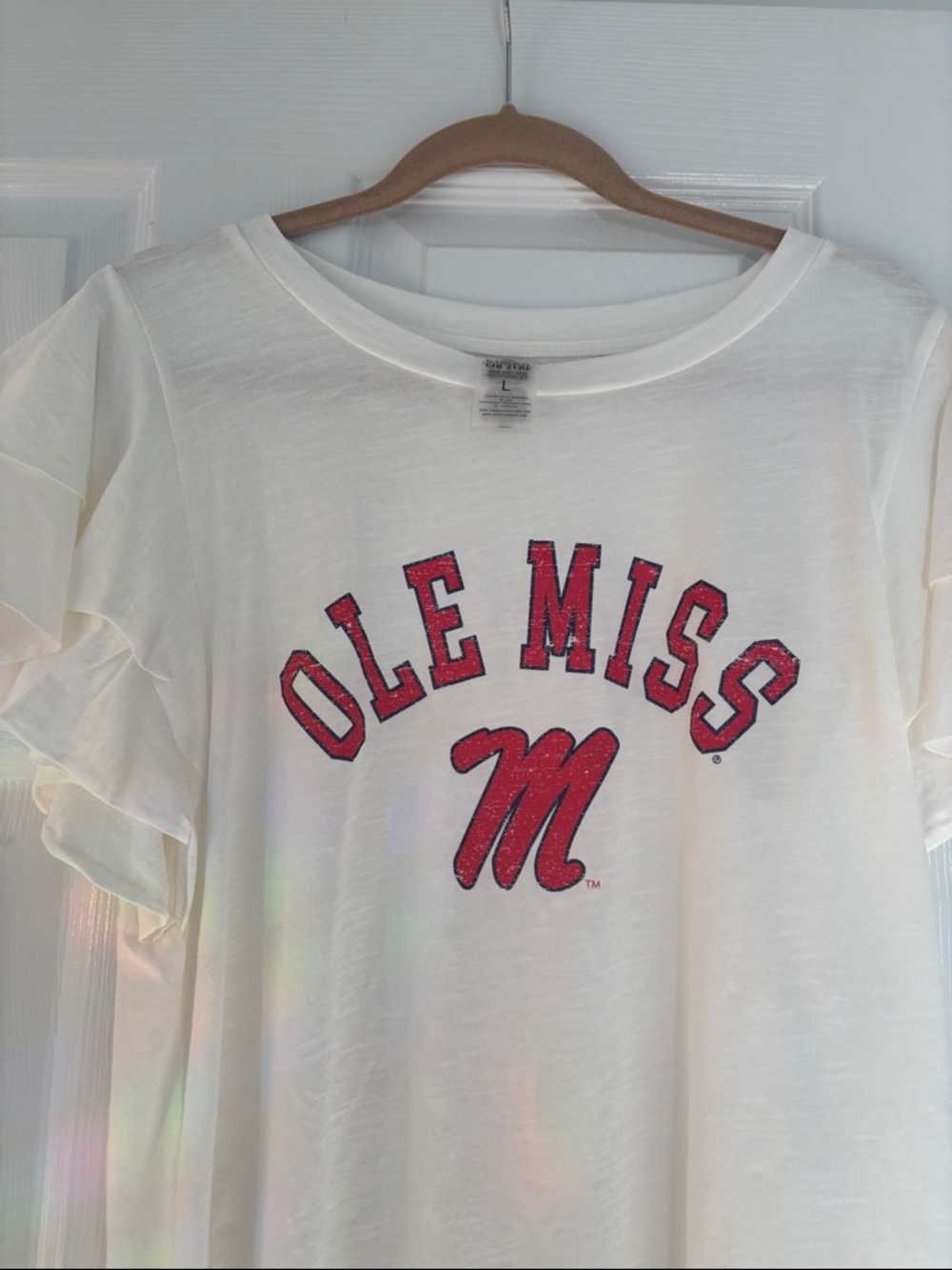 Ole Miss large ruffle sleeve
NWOT - Picture 2 of 4